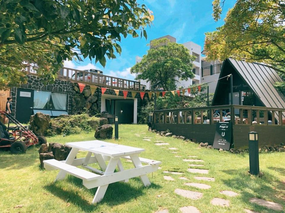 Jeju Playground Hostel Buitenkant foto